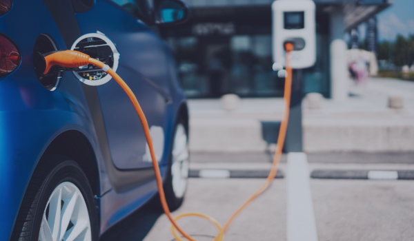 Electric Vehicle: 6 Benefits to Owning One