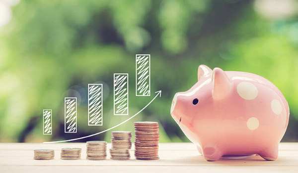 7 Ways to Improve Your Finances During Financial Literacy Month